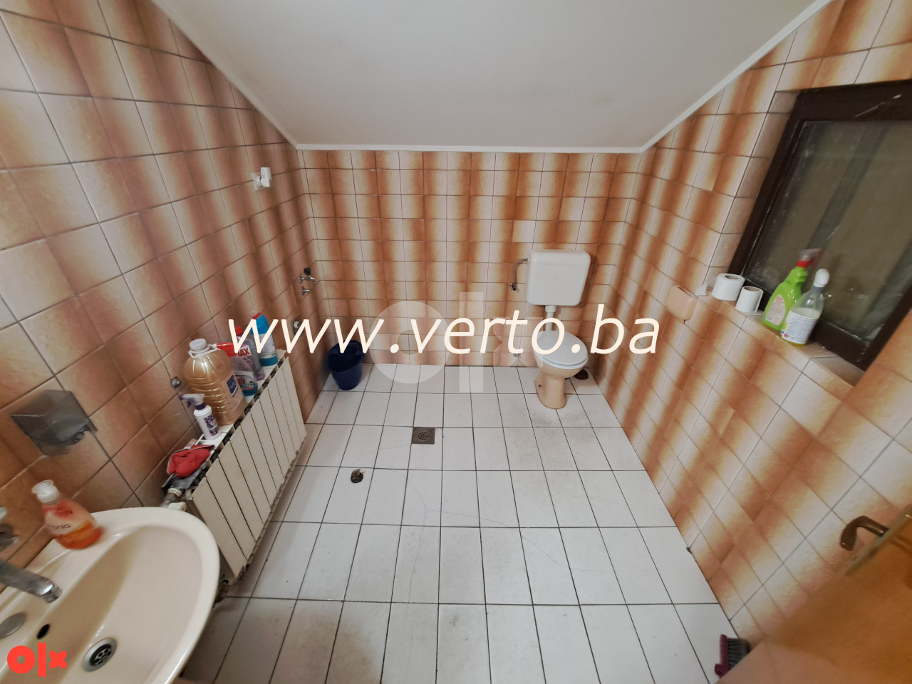 POSLOVNI PROSTOR 210 m2, CENTAR, TUZLA 8