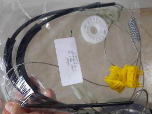 REPARACIONI SET VW GOLF 4 PREDNJI 062/266-333