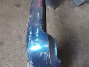 Kia karnival branik zadnji