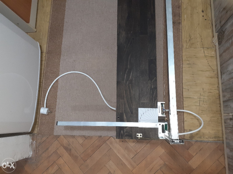 MAŠINA ZA REZANJE STIROPOLA 061 693 145