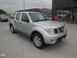 Nissan Navara 2.5 DCI Za Dijelove Dijelovi Dijelova D40