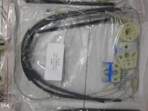 PODIZAC STAKLA VW GOLF 5 PREDNJI 062/266-333