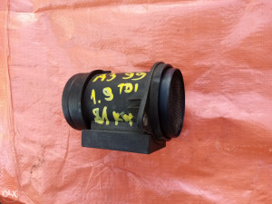 AUDI A3 1.9tdi 1999 god. PROTOKOMJER ZRAKA