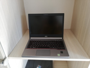 Laptop Fujitsu Lifebook E734 i5 4300m 4gb ram ssd 128gb