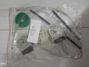 PODIZAC STAKLA FORD FIESTA PREDNJI LIJEVI 062/266-333