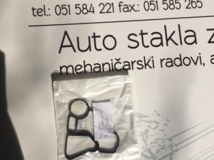 GUMICE NA KUĆIŠTU ULJNOG HLADNJAKA