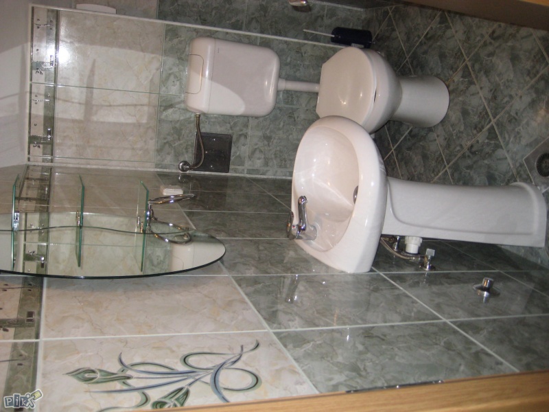 stan dobrinja 1 , lukavica 80m2 066/627-124 11