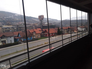 Staklena preklopna stijena DUO MONT