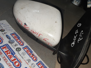 VW GOLF 6 DESNI RETROVIZOR