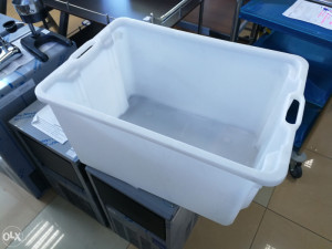 LODNA / POSUDA ZA PRENOS HRANE/MESA