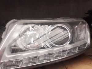 Ksenon farovi audi a6 4f