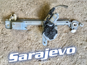 Zadnji desni podizac stakla renault scenic 2 DIJELOVI