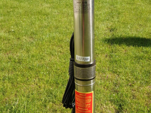 PUMPA ZA VODU POTAPAJUCA RAKETA USKA ITALIJANKA