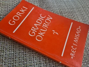 GRADIĆ OKUROV - Maksim Gorki