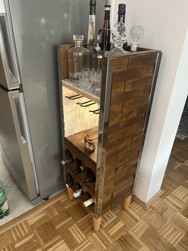 POLICA ZA PIĆE (MINI BAR)
