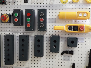 UPRAVLJAČKA KUTIJA, TASTATURA ZA KOMANDU