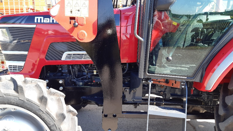 Mahindra 6060 utovarivac MT01