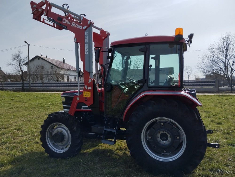 Mahindra 6060 utovarivac MT01
