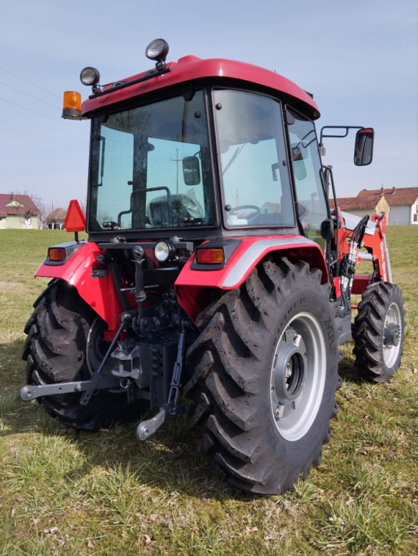 Mahindra 6060 utovarivac MT01