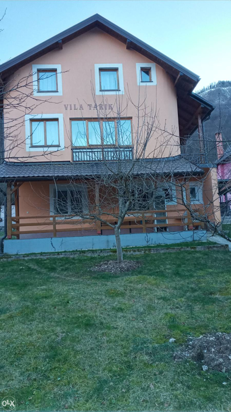 Na prodaju i izdavanje   vikendica kuca Boracko jezero  062841206 2