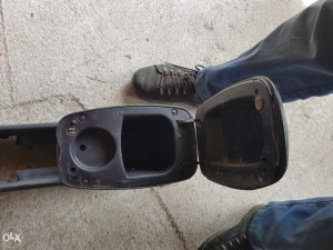 Naslonjac za ruku kozni Vektra b 065/775-822