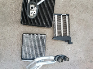 Mali hladnjak vode i klime Golf 5 065/775-822