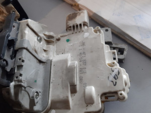 Brava vrata audi a6 04 ..08 zdx  8K0839016C