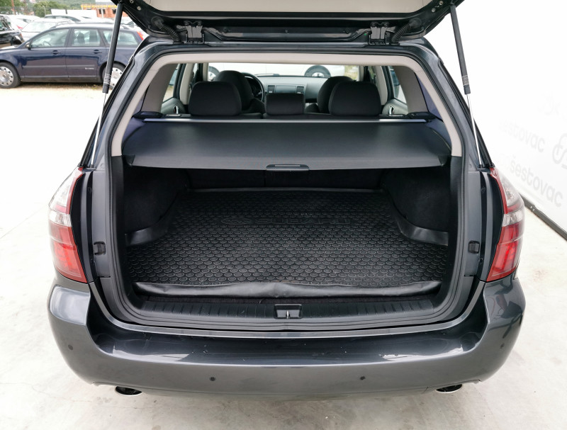 SUBARU LEGACY 2.0 TD 4X4