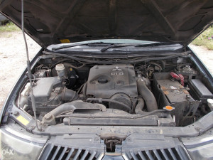 Mitsubishi L200 2006 2.5D-dijelovi limarije i mehanike