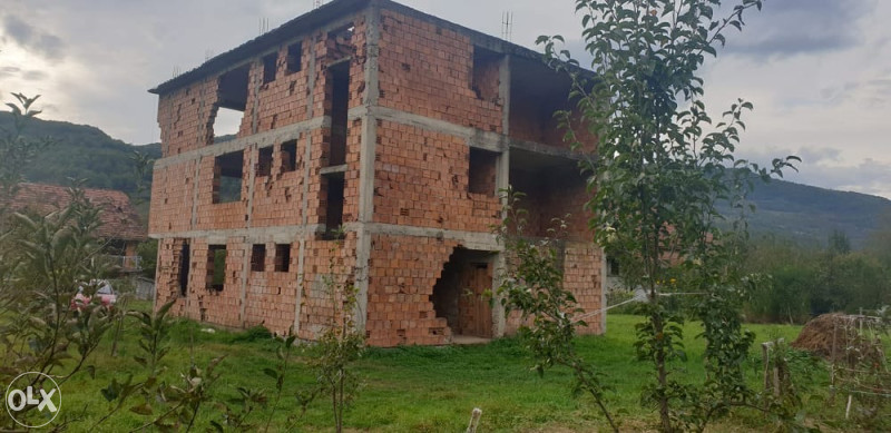 Prodajem kucu u izgradnji u Zupcicima, Gorazde. 2