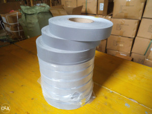 REFLEKTUJUCA TRAKA 3cm