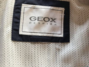 GEOX ŽENSKI KRATKI MANTIL odg. vel. XL