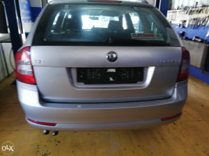 Zadnji branik škoda octavia
