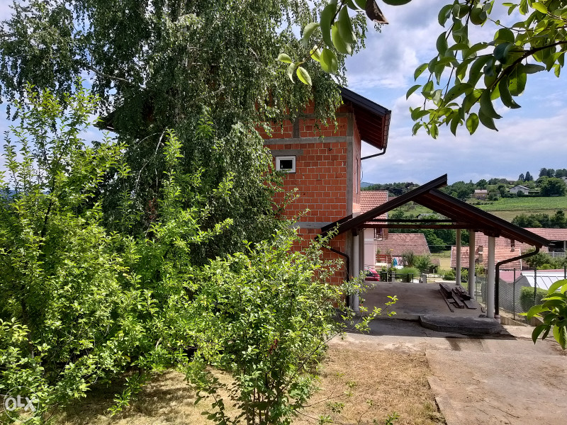 Vikend kuća u Slatini - 180 m2 16