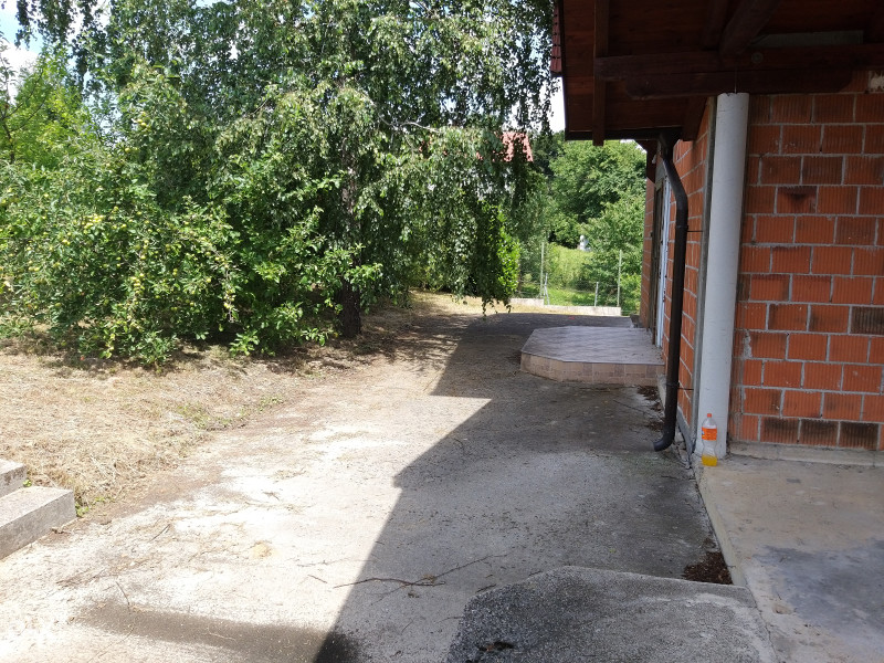 Vikend kuća u Slatini - 180 m2 18