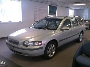 VOLVO S60 V70 2.4 DIJELOVI KRLE AUTOOTPAD AUTO OTPAD