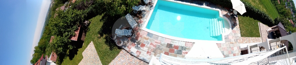 Vikendica sa bazenom Slatina Banjaluka Laktasi izdavanje 11