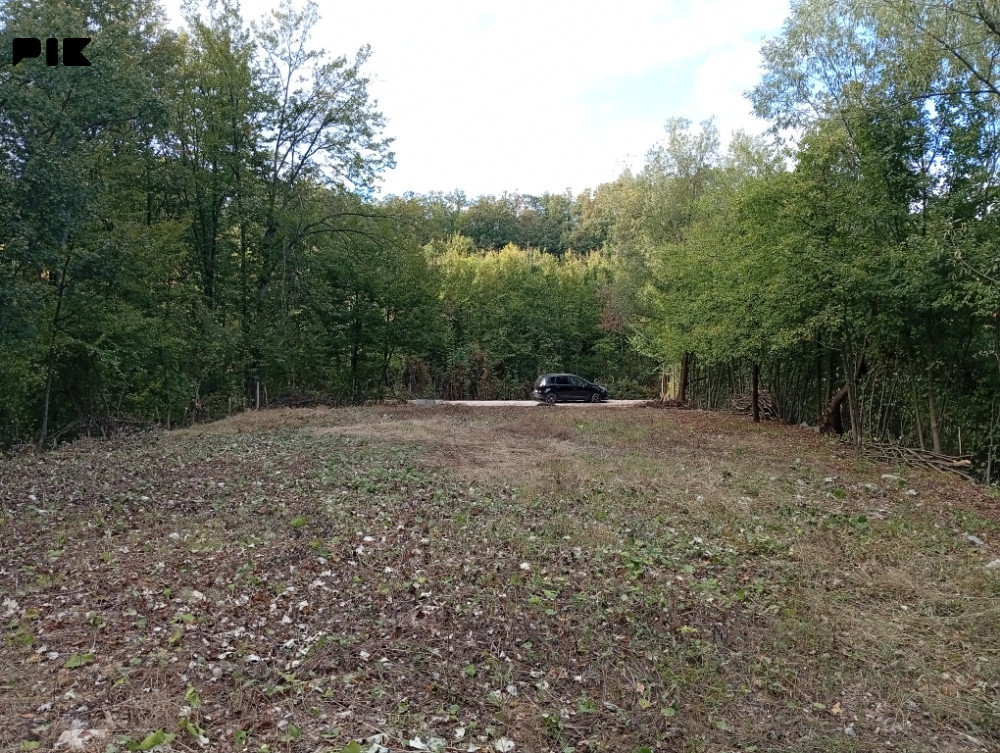 Prodajem zemljište u Tuzli, zemlja Tuzla, plac Tuzla 6