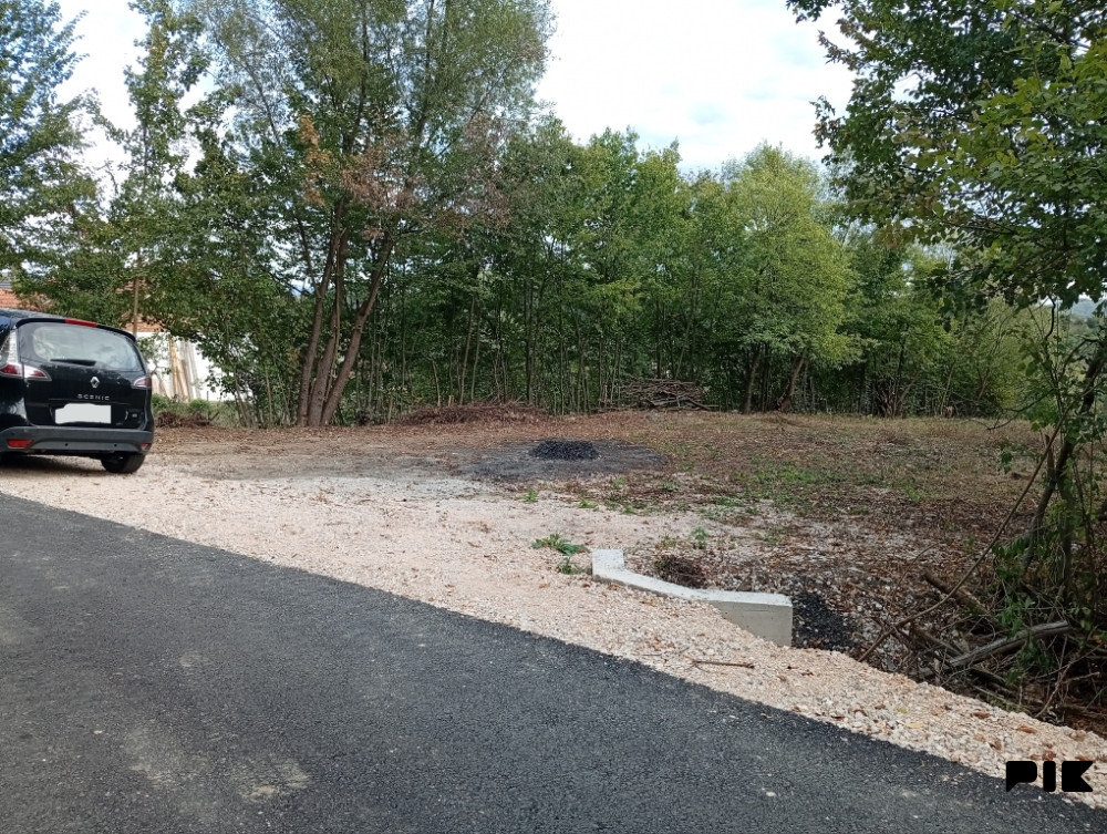 Prodajem zemljište u Tuzli, zemlja Tuzla, plac Tuzla 7
