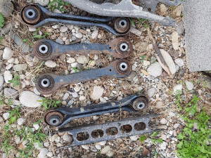 Lafete,lafeta zadnja Bmw 1 e87 065/775-822