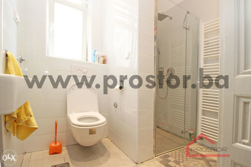PROSTOR izdaje: Kancelarijski prostor, Stari Grad 4