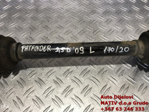 Poluosovina LIJEVA Nissan Pathfinder 2,5 dci automatik
