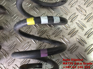 Opruga spirala ZADNJA Peugeot 3008 1,6 HDi 2011.