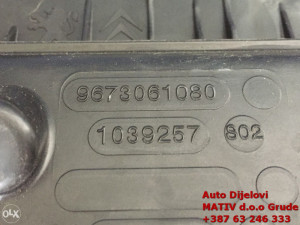 Kućište filtera zraka Peugeot 3008 1,6 HDi 9673061080