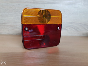 Stop lampa za auto prikolicu prikolice  traktor stopke lampe