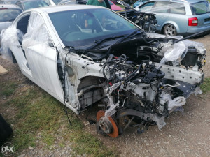 BMW F10 520d 5 dijelovi djelovi u dijelovima