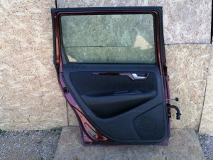 VRATA STAKLO ZADNJA L VOLVO V70 AVA 9604