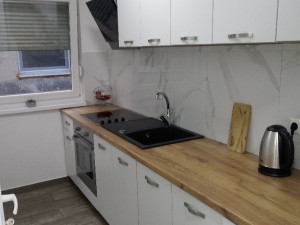Stan na dan apartman Tuzla centar 062 535 535