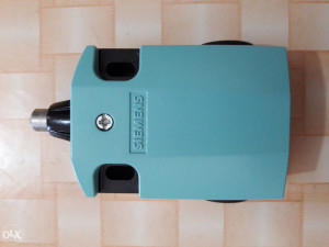 KRAJNJI PREKIDAČ SIEMENS 3SE5112-0BC02 1NO 1NC