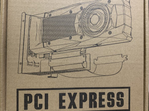 Inter-Tech conversion kit za vertikalnu instalaciju VGA